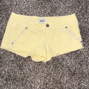 BKE Women's Soft Yellow Denim Shorts